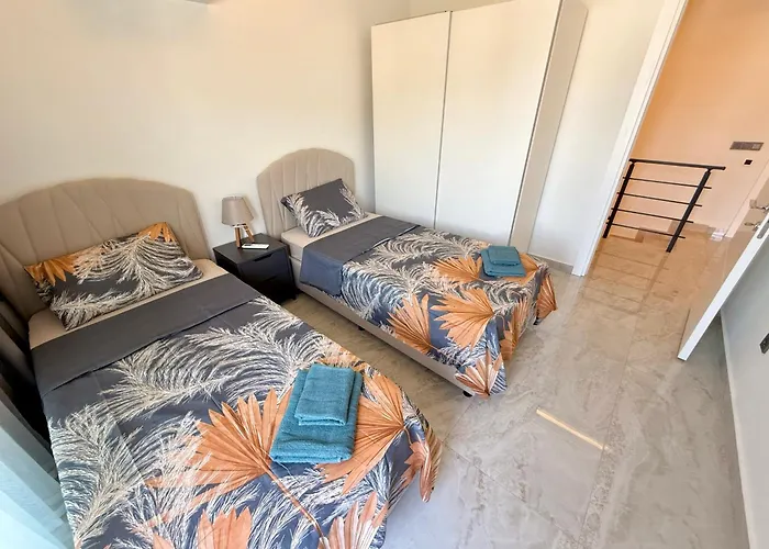 Sa Apartments! Luxury 2Bd Duplex