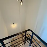 Sa Apartments! Luxury 2bd Duplex * 阿拉尼亚
