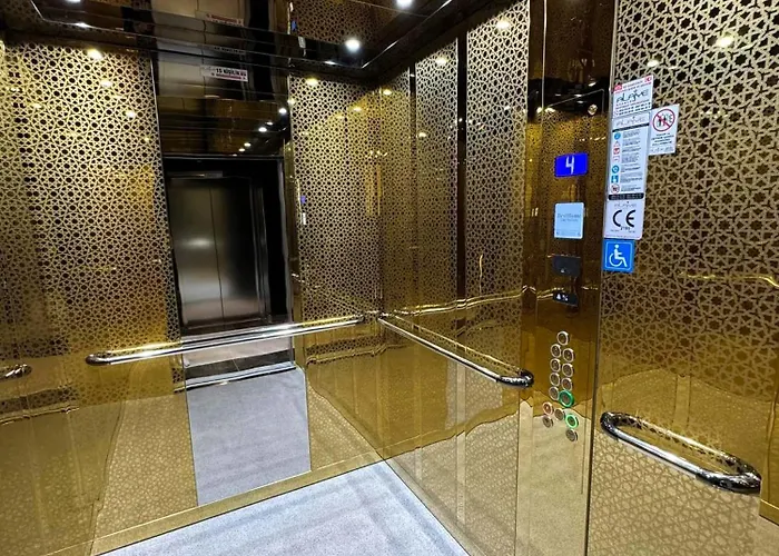 Sa Apartments! Luxury 2Bd Duplex *