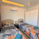Sa Apartments! Luxury 2bd Duplex Daire *